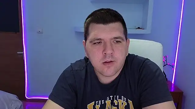 Snapshot of Basystem chatting on 09/25/25, 03:34 Basystem online show from 09/25/25, 03:34
