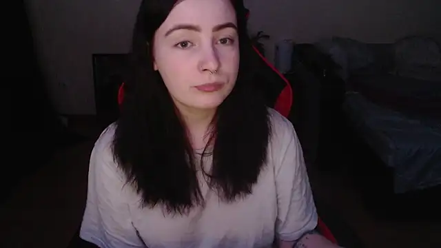 Snapshot of Laralianna chatting on 02/06/26, 07:54 Laralianna online show from 02/06/26, 07:54