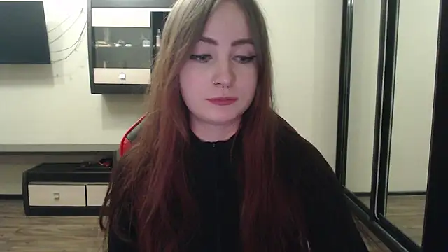 Snapshot of Laralianna chatting on 02/20/25, 05:20 Laralianna online show from 02/20/25, 05:20