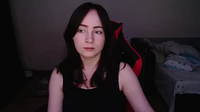 Laralianna online show from 11/13/25, 02:59