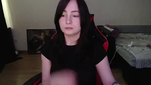 Laralianna online show from 04/23/26, 01:02