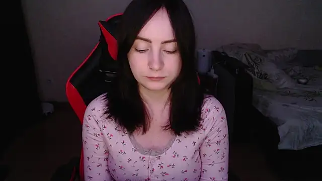 Laralianna online show from 11/01/25, 05:51