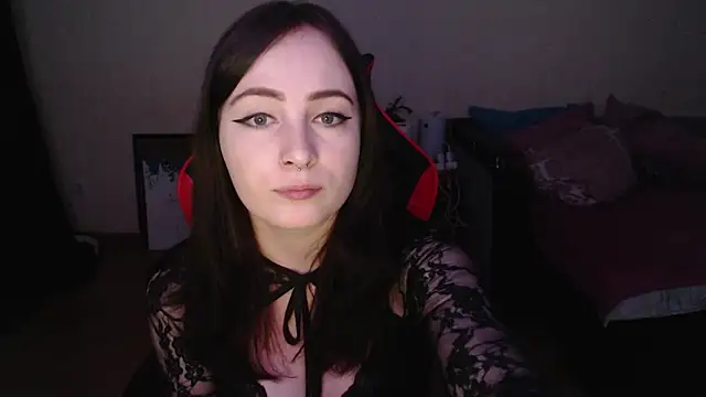 Snapshot of Laralianna chatting on 01/06/26, 03:54 Laralianna online show from 01/06/26, 03:54