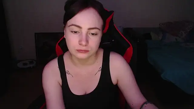 Laralianna online show from 03/08/26, 02:04