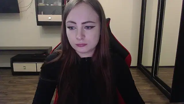 Snapshot of Laralianna chatting on 03/02/25, 06:46 Laralianna online show from 03/02/25, 06:46
