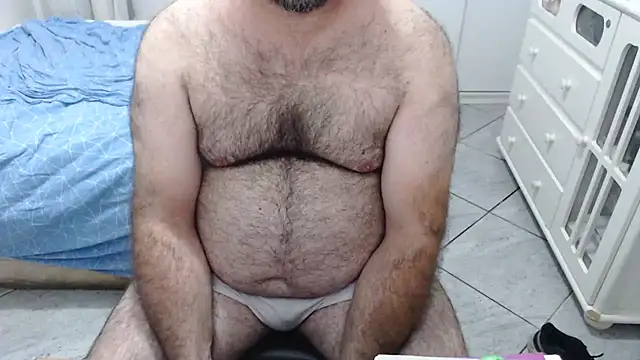 Snapshot of MysterBearMG chatting on 12/15/25, 10:48 MysterBearMG online show from 12/15/25, 10:48