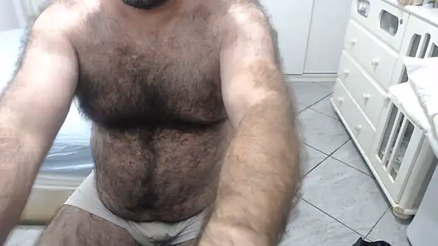 Snapshot of MysterBearMG chatting on 06/22/26, 02:06 MysterBearMG online show from 06/22/26, 02:06