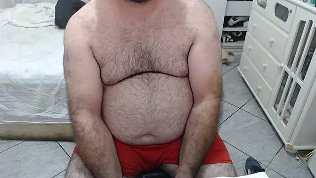 Snapshot of MysterBearMG chatting on 11/07/25, 02:16 MysterBearMG online show from 11/07/25, 02:16