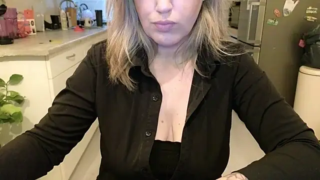 TessToy online show from 12/05/25, 05:17