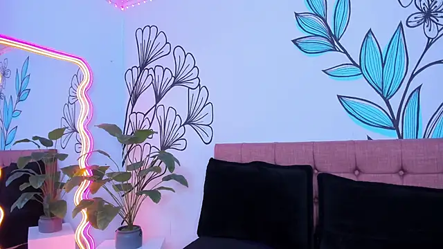 Snapshot of Sweet_Ariadna_ chatting on 03/14/25, 12:07 Sweet Ariadna online show from 03/14/25, 12:07