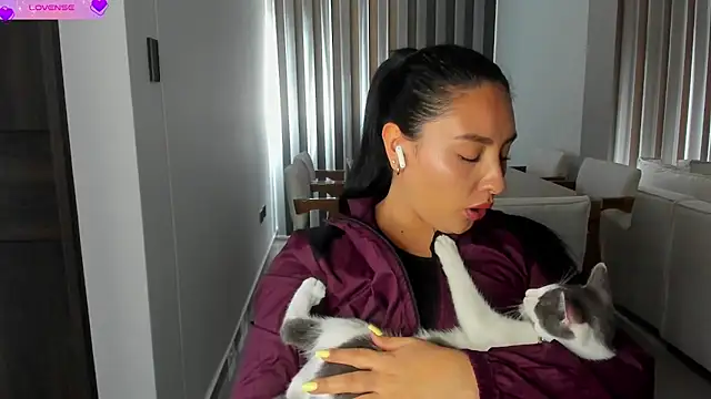 AnushaKumari online show from 09/29/25, 03:06