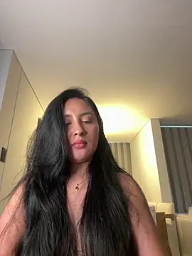 AnushaKumari online show from 04/16/26, 10:12