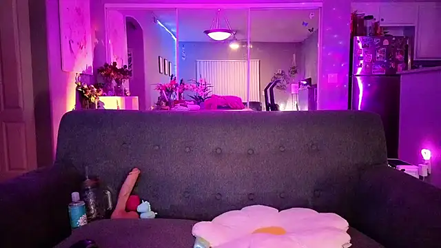 Snapshot of Lexi_Shocker chatting on 03/27/26, 08:26 Lexi Shocker online show from 03/27/26, 08:26