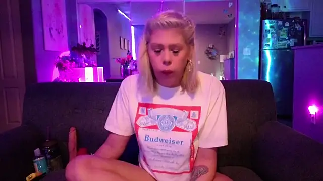 Lexi Shocker online show from 05/27/26, 05:26
