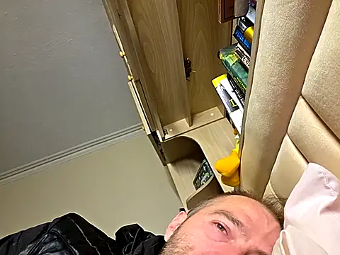 theSmallest-dick online show from 10/18/25, 10:56