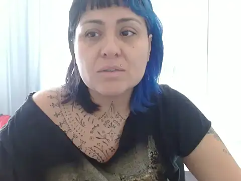 vaholiver online show from 03/22/26, 03:24