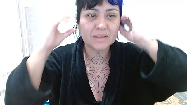 vaholiver online show from 05/31/26, 02:34