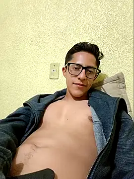 KevinCrz online show from 10/18/25, 12:01
