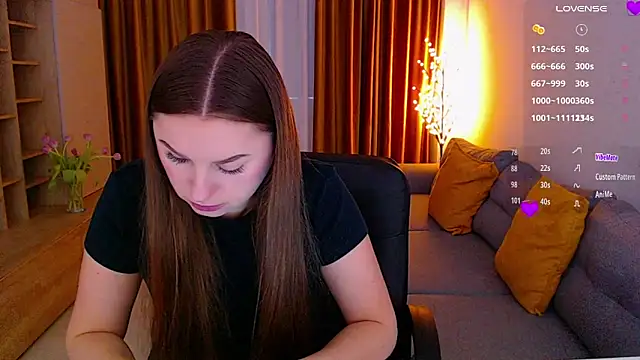  Mia Adams online show from 01/10/26, 08:31