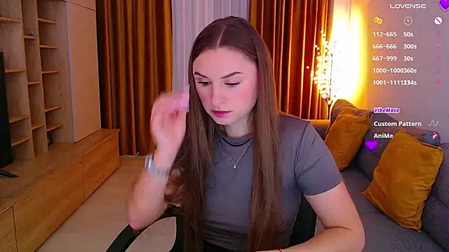  Mia Adams online show from 11/10/25, 09:03