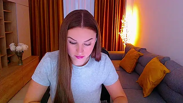  Mia Adams online show from 10/12/25, 05:53