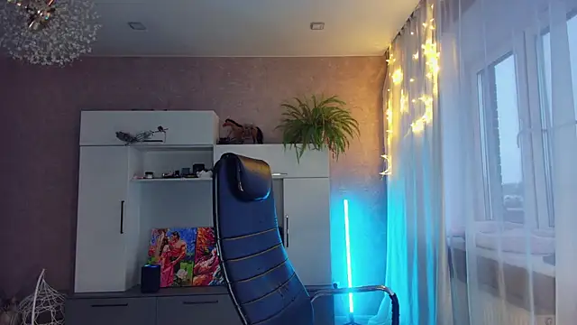 Cuddle Cat online show from 02/13/25, 05:16