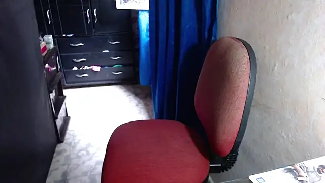 Barbiegomez online show from 10/08/25, 05:57