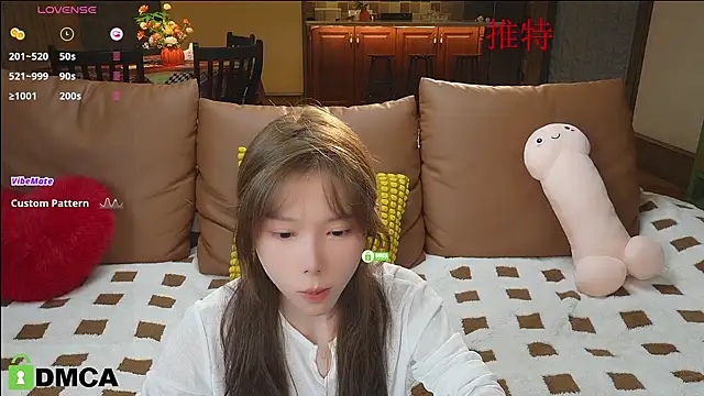 Snapshot of Luna520 chatting on 01/03/25, 01:13 Luna520 online show from 01/03/25, 01:13