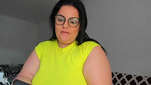 Snapshot of DaisiyWalker chatting on 03/16/25, 01:17 DaisiyWalker online show from 03/16/25, 01:17