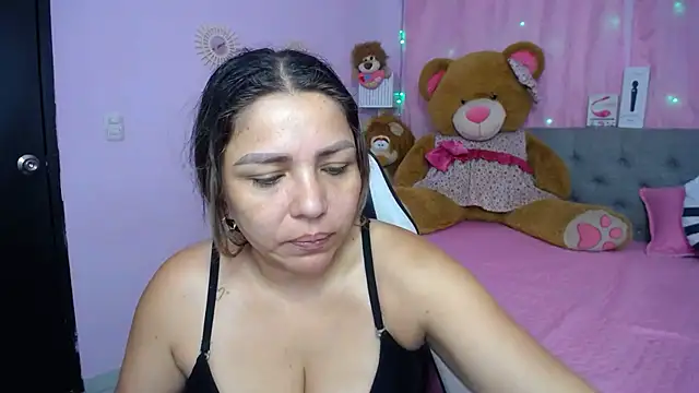 cum bigass online show from 10/24/25, 12:04