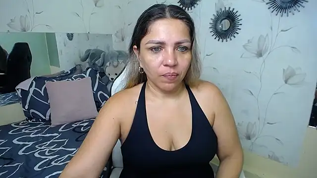 cum bigass online show from 10/05/25, 12:07