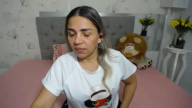 Snapshot of cum_bigass chatting on 07/02/26, 12:11 cum bigass online show from 07/02/26, 12:11