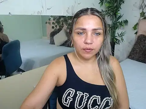 Snapshot of cum_bigass chatting on 04/21/26, 12:23 cum bigass online show from 04/21/26, 12:23