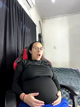 Ninnfa online show from 09/25/25, 04:02