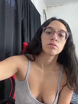 Ninnfa online show from 03/17/25, 02:01