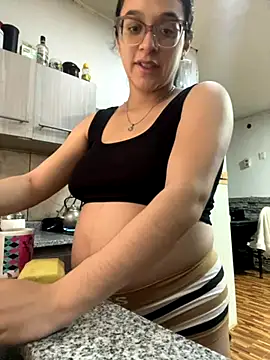 Ninnfa online show from 09/19/25, 02:21