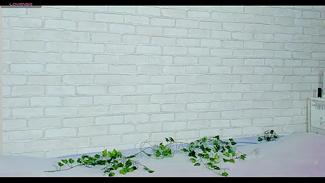 LinaKenny online show from 01/14/26, 02:09