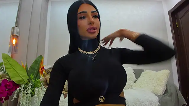 Britney Charm  online show from 02/28/26, 07:19