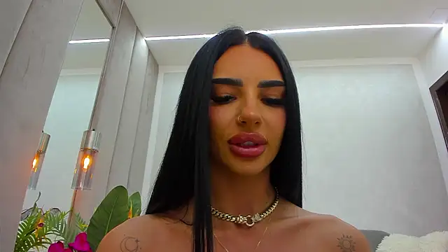 Britney Charm  online show from 03/14/26, 07:47