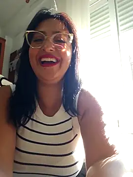 Snapshot of KiaMiller chatting on 03/15/26, 08:32 KiaMiller online show from 03/15/26, 08:32
