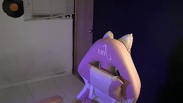 Saucy Jenn online show from 07/25/26, 03:58