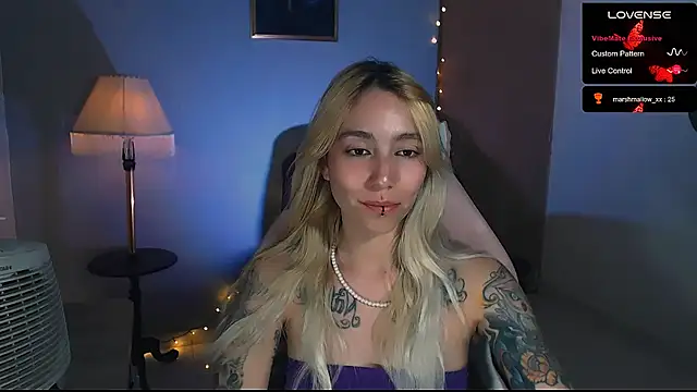 Saucy Jenn online show from 02/02/25, 04:59