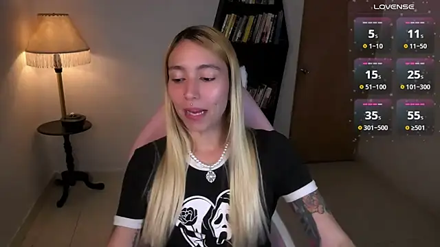 Saucy Jenn online show from 11/29/25, 02:23