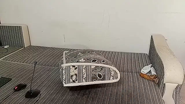 LuxMelys online show from 09/13/25, 03:06