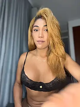 Snapshot of TastyTrap_18 chatting on 11/30/25, 10:32 TastyTrap 18 online show from 11/30/25, 10:32