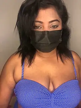 Snapshot of _Cute_ariana_ chatting on 09/22/25, 06:03 Cute ariana online show from 09/22/25, 06:03