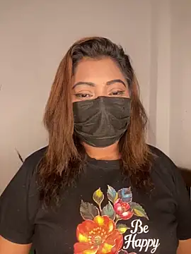  Cute ariana  online show from 05/17/26, 06:30
