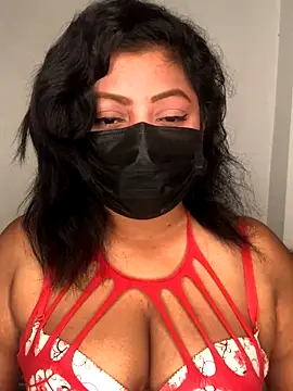 Snapshot of _Cute_ariana_ chatting on 10/30/25, 06:05 Cute ariana online show from 10/30/25, 06:05