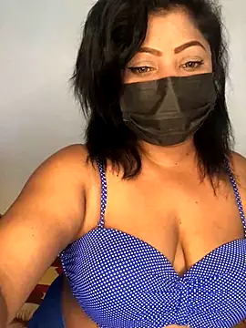 Snapshot of _Cute_ariana_ chatting on 10/03/25, 04:58 Cute ariana online show from 10/03/25, 04:58