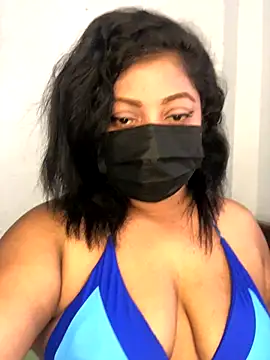 Snapshot of _Cute_ariana_ chatting on 11/01/25, 05:47 Cute ariana online show from 11/01/25, 05:47